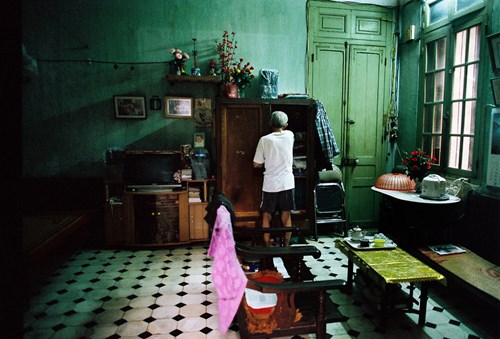 Inside Hanoi _ 19